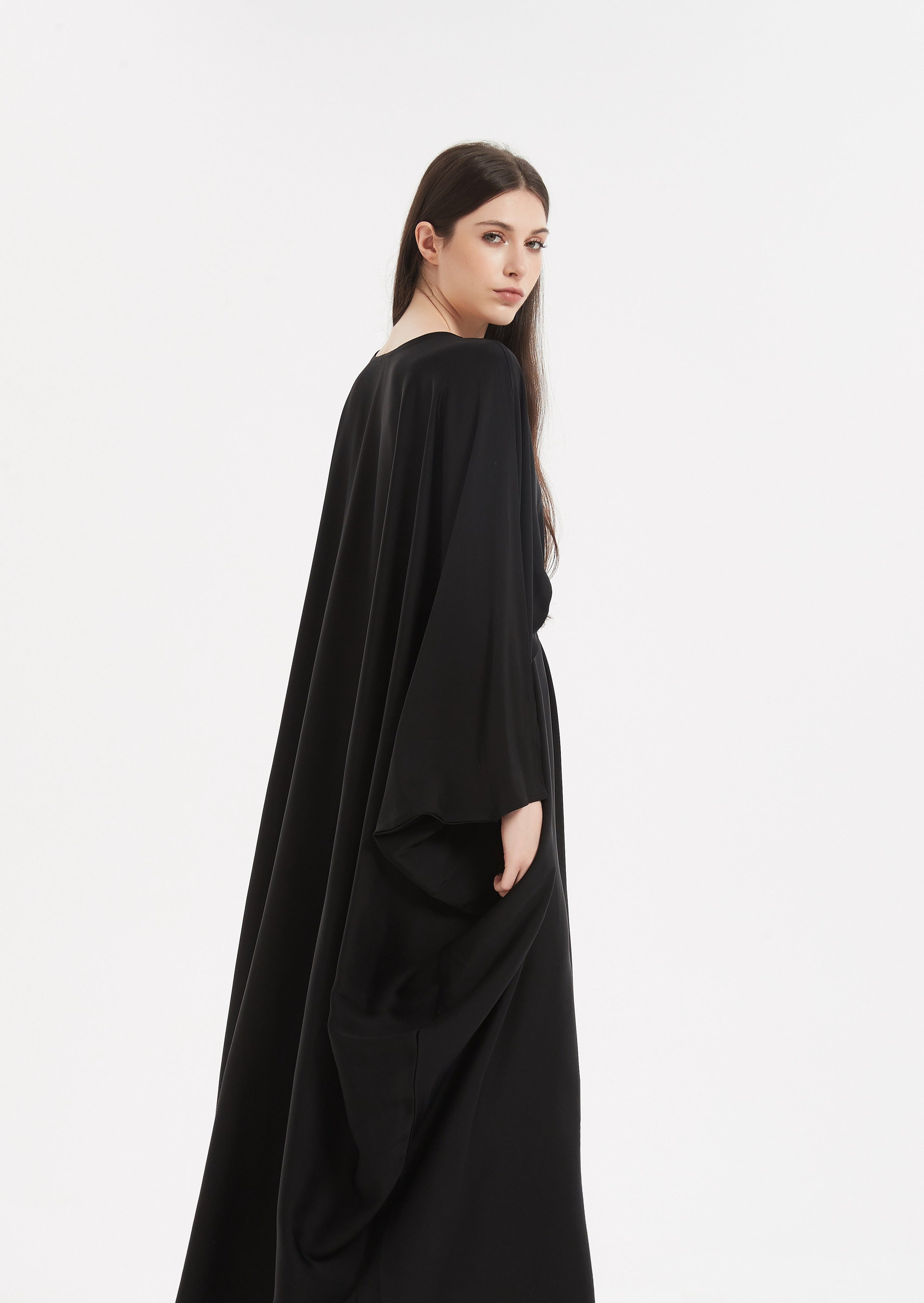 Maria Kaftan - Black