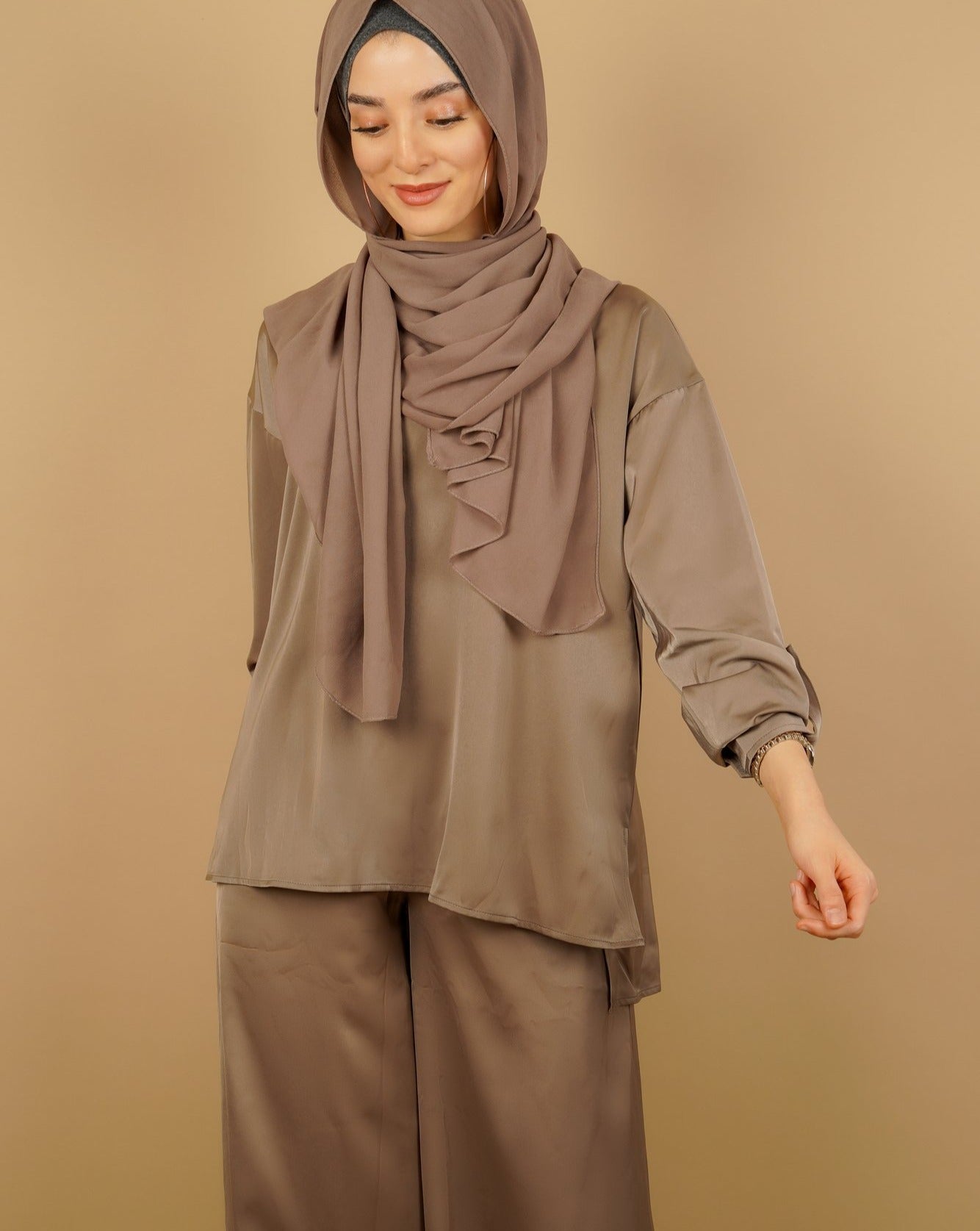 LUNA Lounge Set - Khaki - AMARIAH